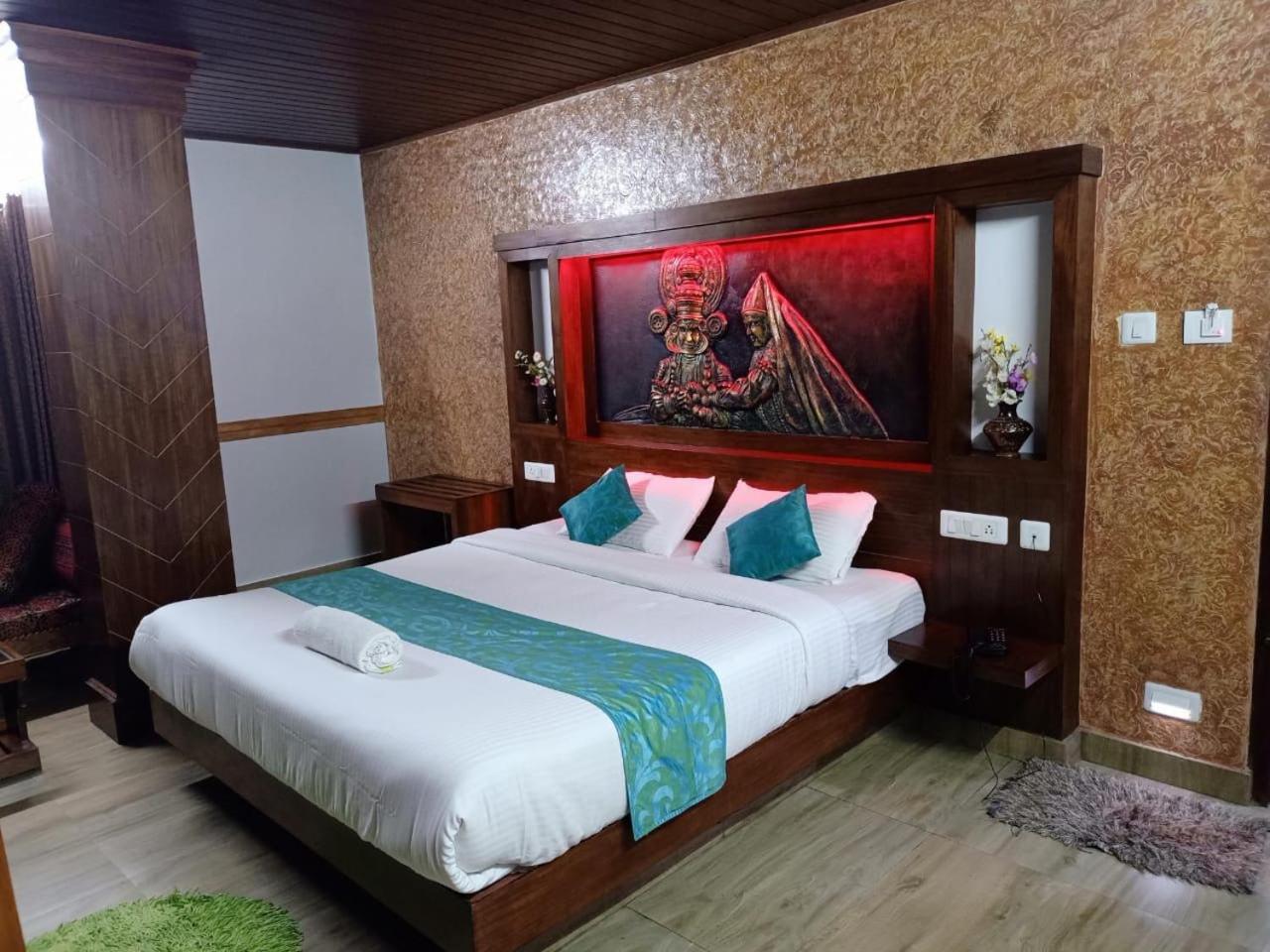 Hotelgurubhavan Munnar Exteriör bild